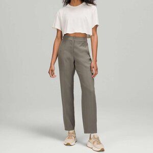 NWT Lululemon Dynamic Days Pant *Travel Woven - Grey Sage